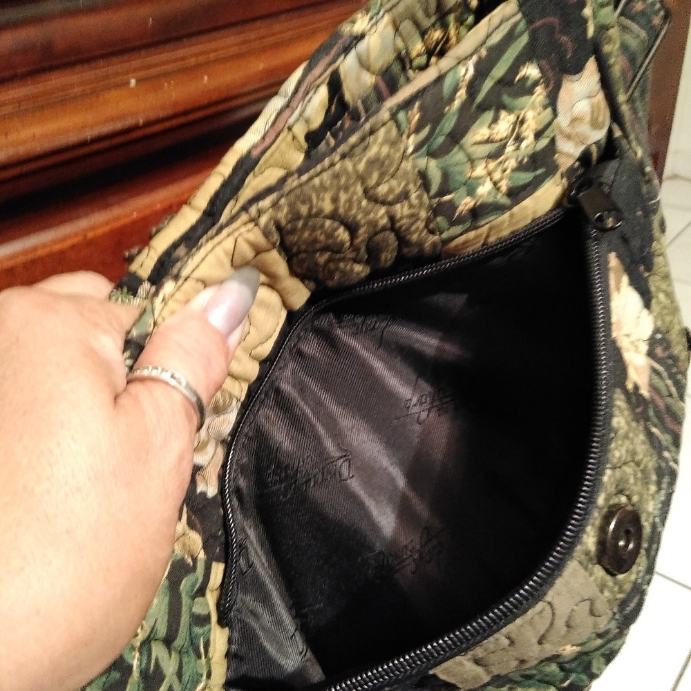 Purse - Picture 4 of 7
